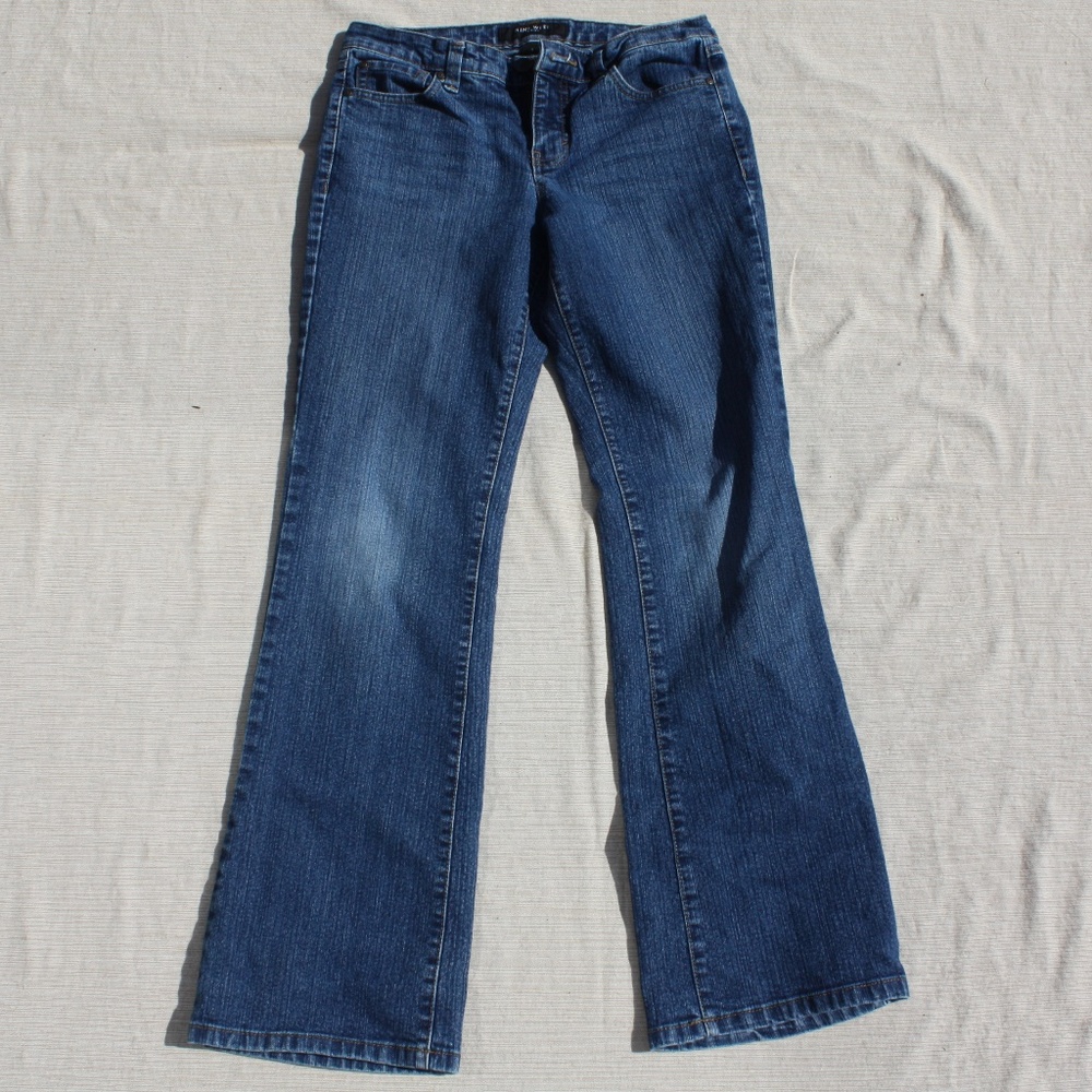 NINE WEST JEANS - Size 6 Blue Jeans